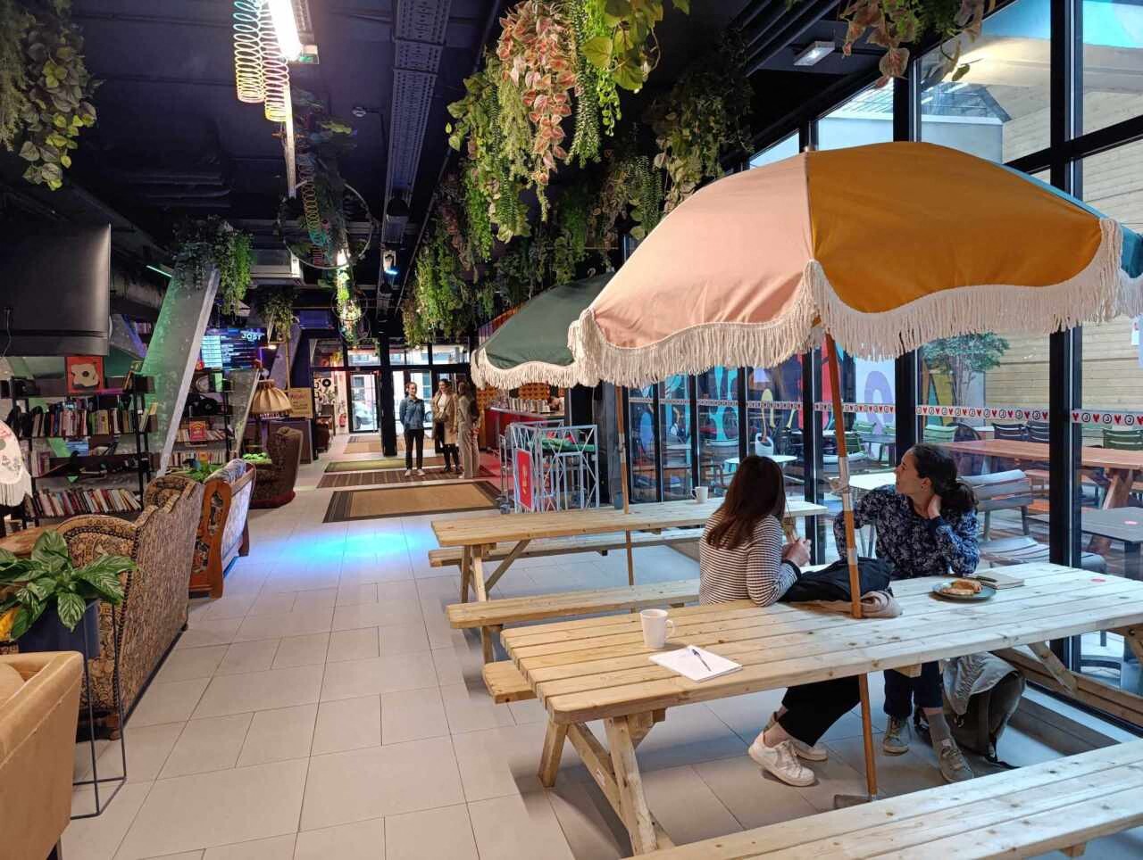 des repas du midi avec boisson à 5 euros pendant 5 jours dans cet établissement de Lille