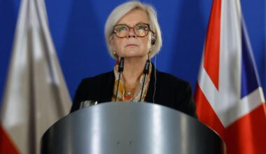 Le chef d’état-major des armées « pleinement légitime à s’exprimer sur les menaces », estime Catherine Vautrin