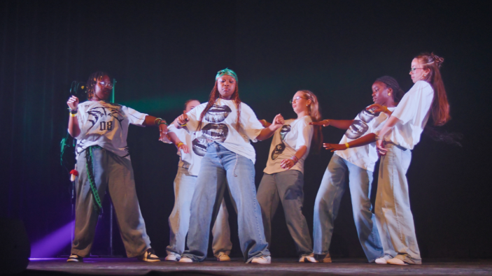 Dans La Rue La danse… jusqu’à Chypre