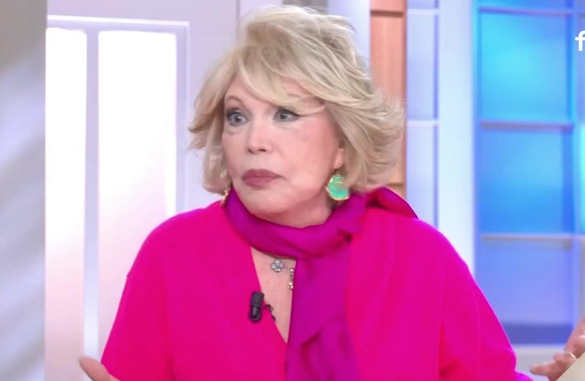 Amanda Lear deuil après deuil : “Une survivante”, ses tristes confidences sur la perte de plusieurs proches