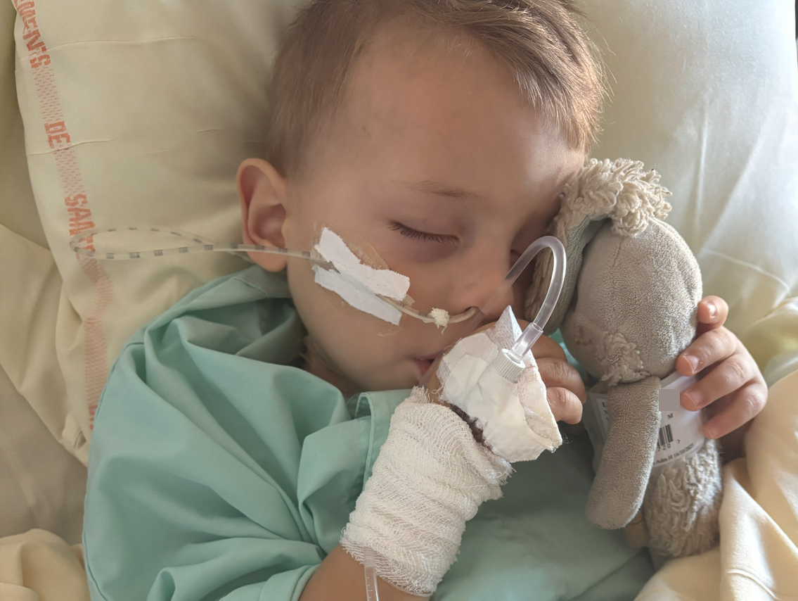 Près de Toulouse. Valentin, 2 ans, se bat contre le cancer, ses parents lancent une cagnotte pour faire face