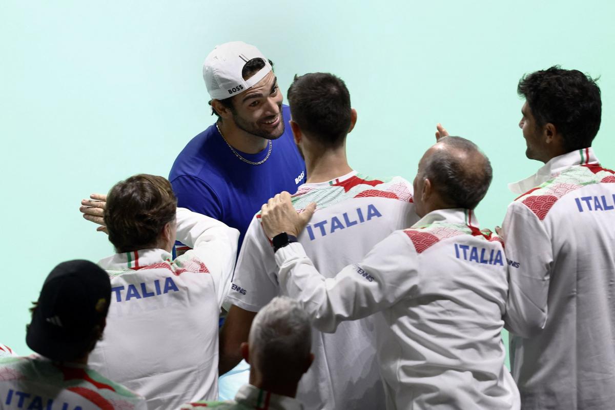 Sans surprise, l'Italie, double tenante du titre, domine l'Autriche et rallie les demi-finales de la Coupe Davis - L'Équipe