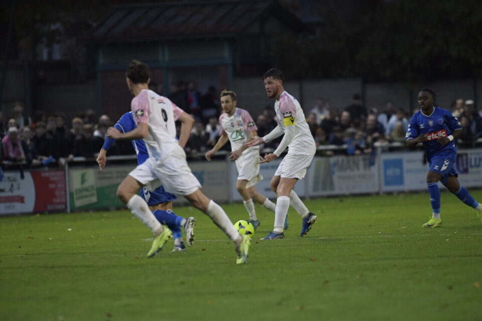 Les Bleuets du Pertre tentent de s'accrocher contre Concarneau.