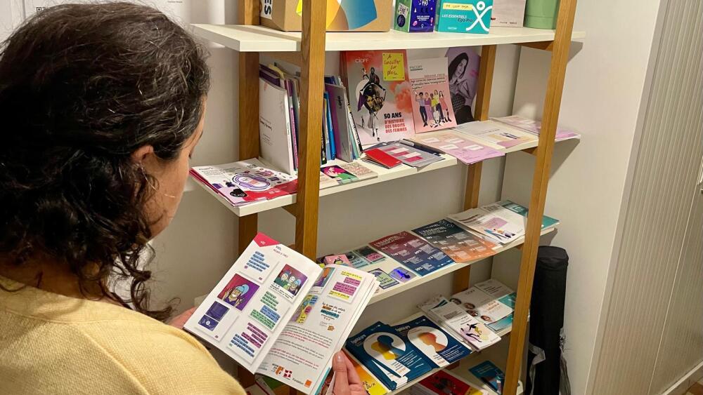 Les centres d'accueil pour les femmes victimes de violences manquent de moyens à Marseille