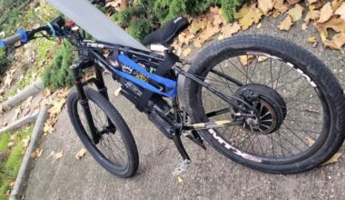 Un livreur "Ubershit" interpellé après un refus d'obtempérer à vélo à Marseille, le compteur du VTT bloqué à 138km/h