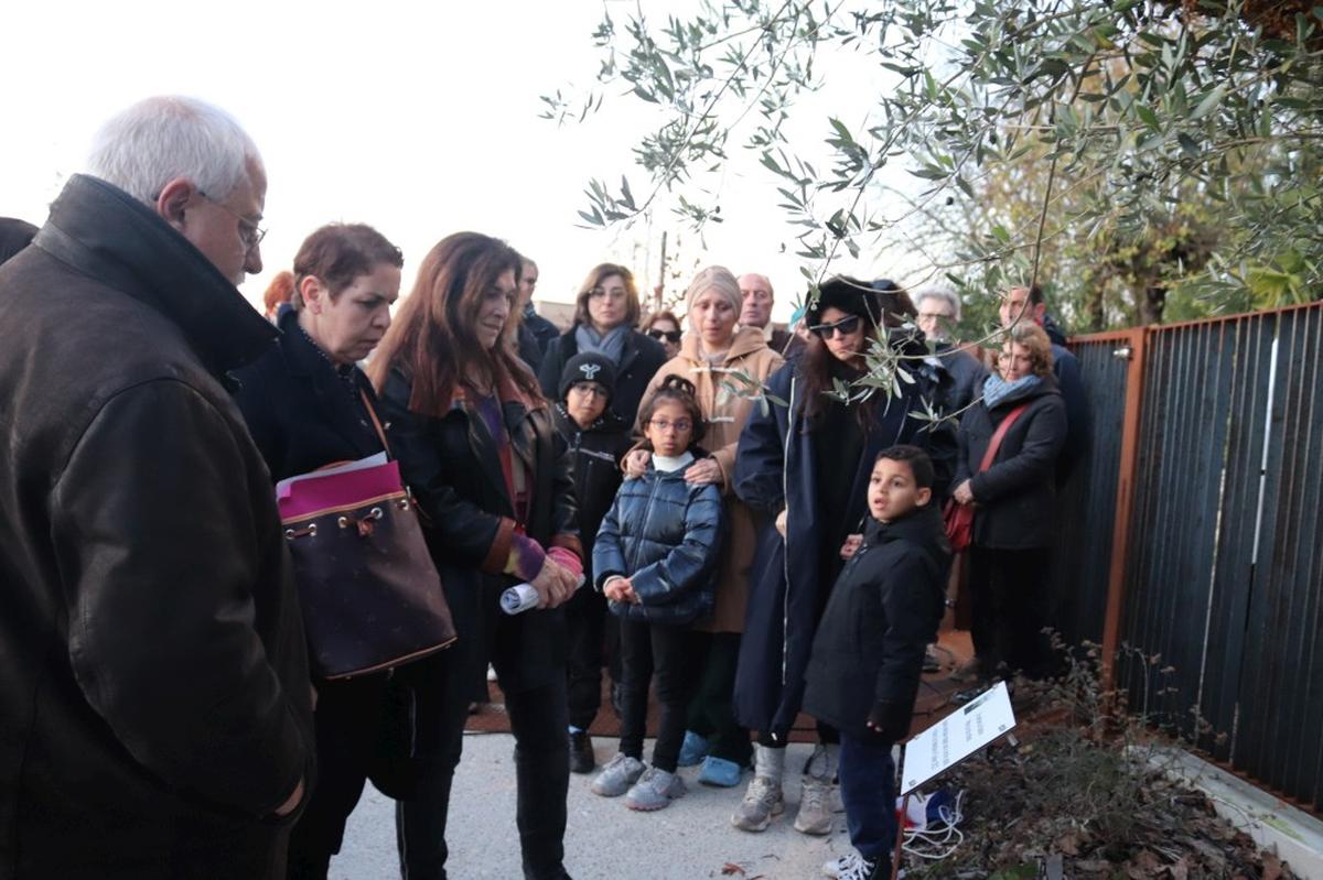 Près de Bordeaux, une plaque commémorative pour Nasrine, tuée par son mari au début de l’année