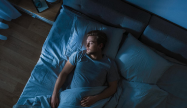 Les personnes qui dorment dans ces conditions voient leur risque cardiaque grimper, révèle une vaste étude