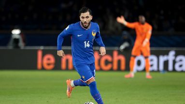 Rayan Cherki et les Bleus terminent leur campagne des Éliminatoires à la Coupe du monde en Azerbaïdjan. 