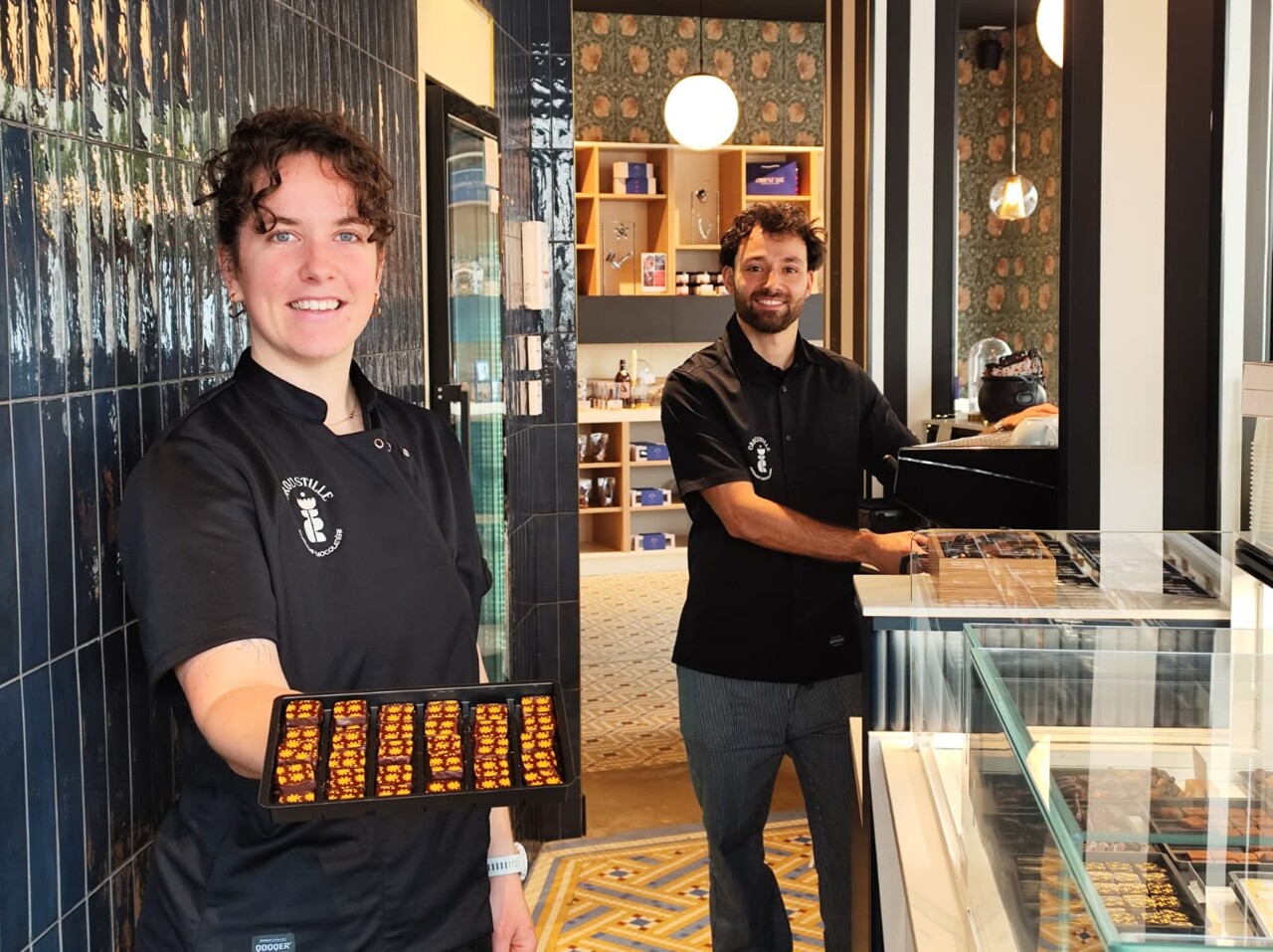 EN IMAGES. À 25 et 27 ans, ce couple ouvre à Rennes Croustille, une chocolaterie et salon de thé
