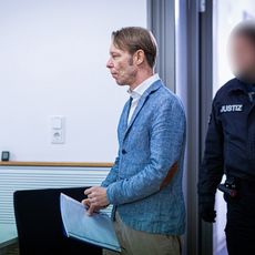 Christian Brückner, principal suspect dans la disparition de la fillette britannique Madeleine McCann, devant la justice allemande en octobre 2024.