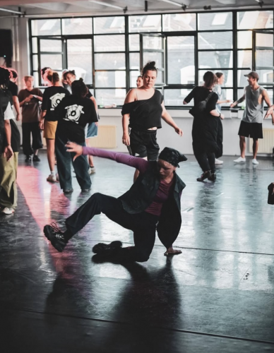 Compagnie Watt Chi Aurea B (1)