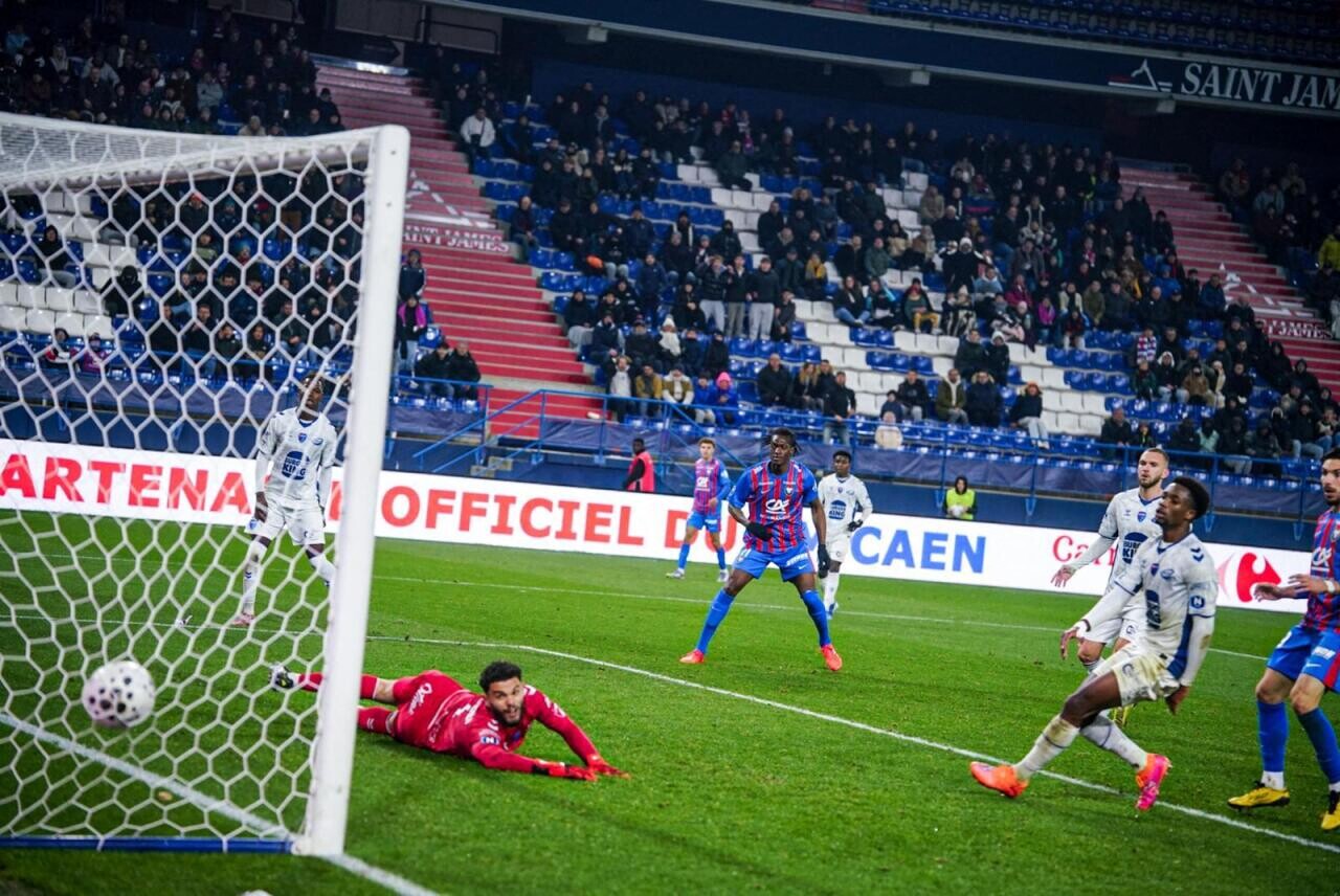 SM Caen. Encore décevant, Caen arrache la victoire sur Bourg-Péronnas grâce à Armand Gnanduillet