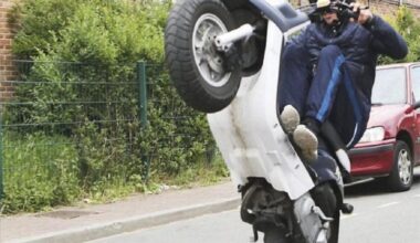Près de Grenoble. Un rodéo urbain à moto en pleine journée dégénère dans cette commune