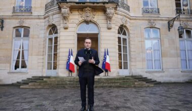 Sébastien Lecornu tente de sortir de l’impasse en ouvrant le débat sur cinq « priorités absolues »