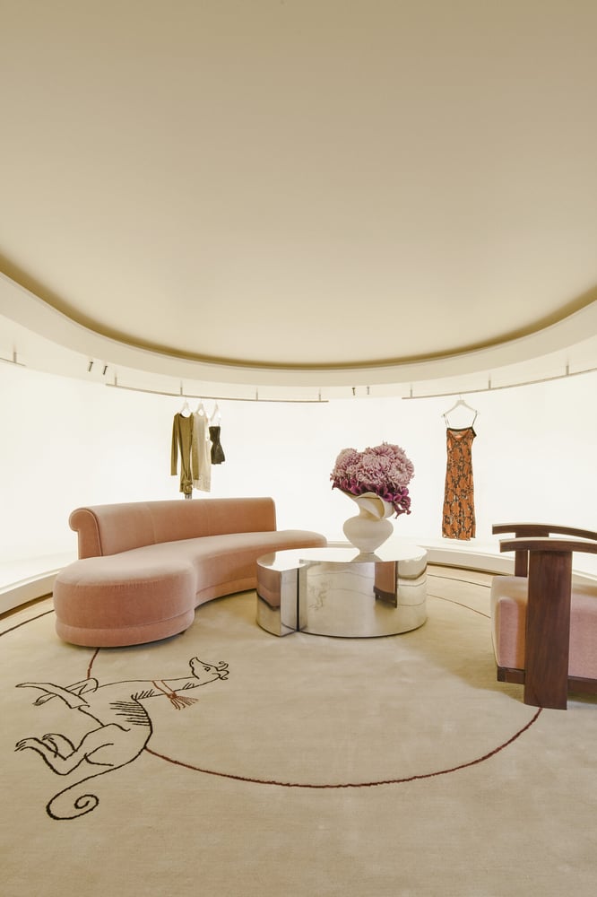 La boutique s'étale sur deux étages