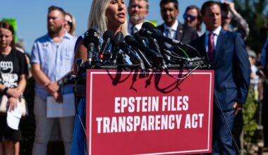 Le camp Maga se déchire déjà sur l’après-Trump