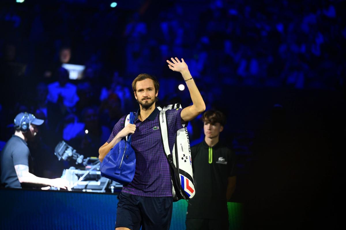Invité de dernière minute à Metz, Daniil Medvedev déclare finalement forfait - L'Équipe