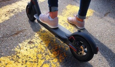 À Lille, les voleurs d'une trottinette sont géolocalisés dans un appartement... qu'ils squattent