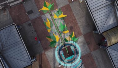 VIDÉO. Découvrez la nouvelle fresque du street-artiste InkOj à l'entrée de la place Saint-Marc de Rouen