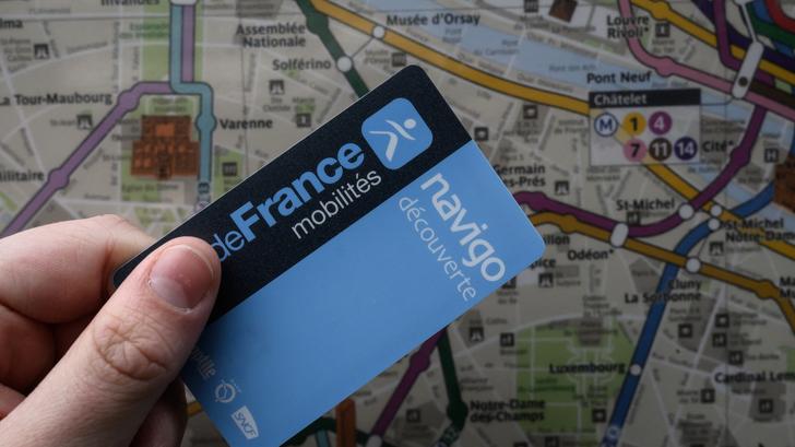 Passe Navigo : le forfait mensuel va dépasser la barre symbolique des 90 euros dès janvier 2026. (image d’illustration)
