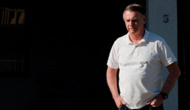 l'ancien président Jair Bolsonaro a été arrêté et placé en détention