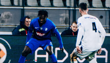 En infériorité numérique, Annecy s’écroule à domicile face à Grenoble et est éliminé de Coupe de France