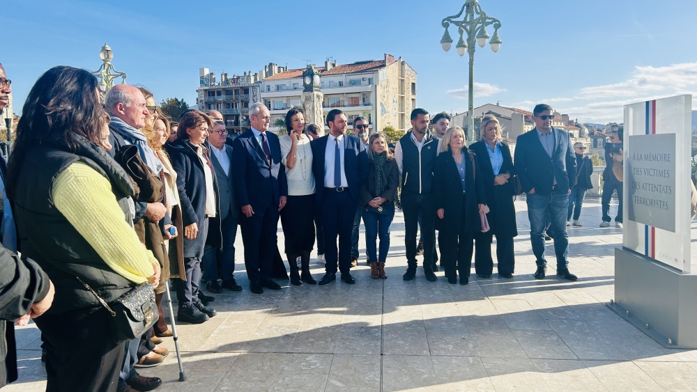 Martine Vassal et ses soutiens commémorent seuls les attentats du 13-Novembre