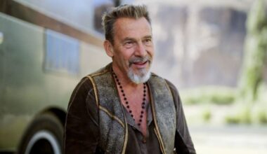 Florent Pagny propriétaire d'une maison avec pont-levis et douves dans un village de seulement 87 habitants