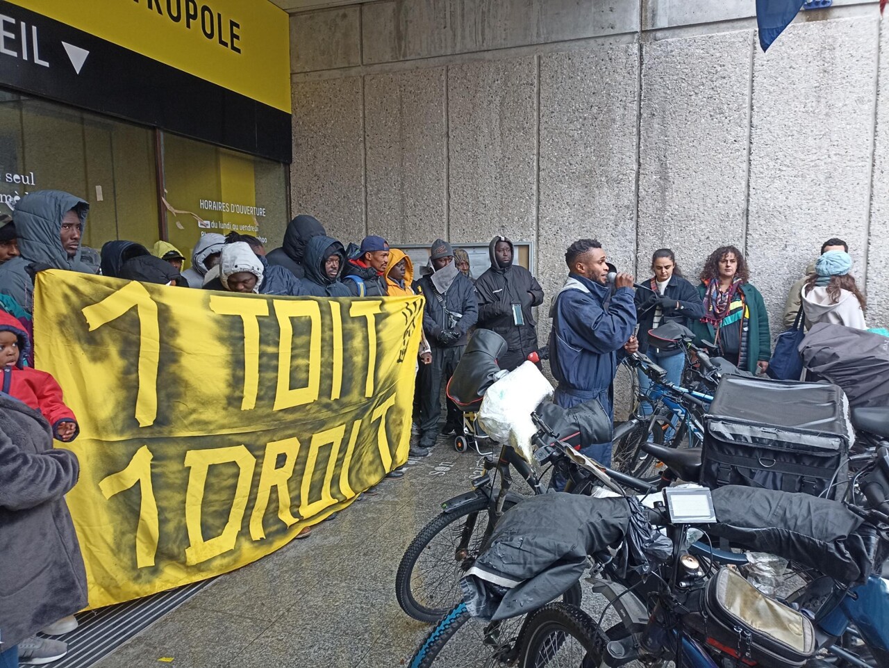 Grenoble. Des familles expulsées se retrouvent sans logement, la préfète interpellée