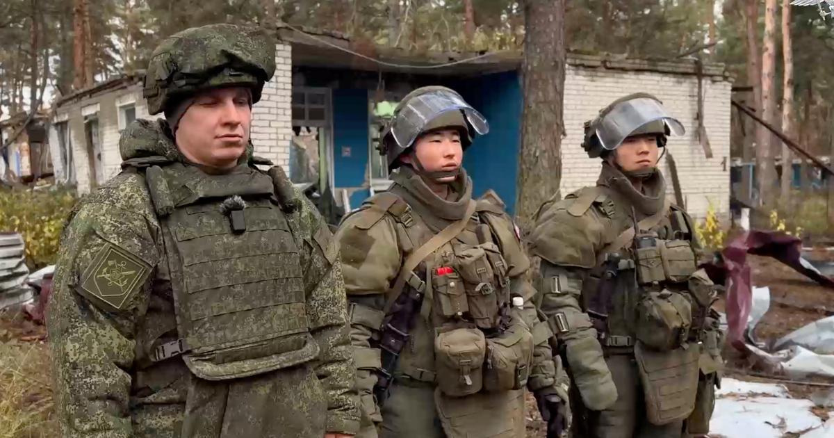 En Russie, les “frères d’armes” nord-coréens déminent la région de Koursk