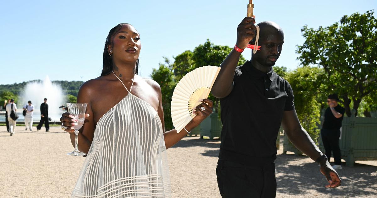 « Je ne devais pas chanter Aznavour » : comment Aya Nakamura « a lancé une pique » à ses détracteurs lors des JO