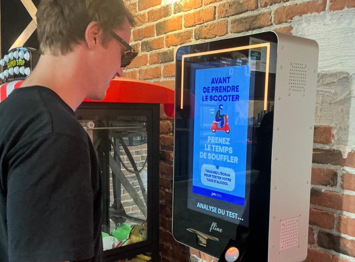 À Rennes, des bornes éthylotests installées dans deux bars et une boîte de nuit