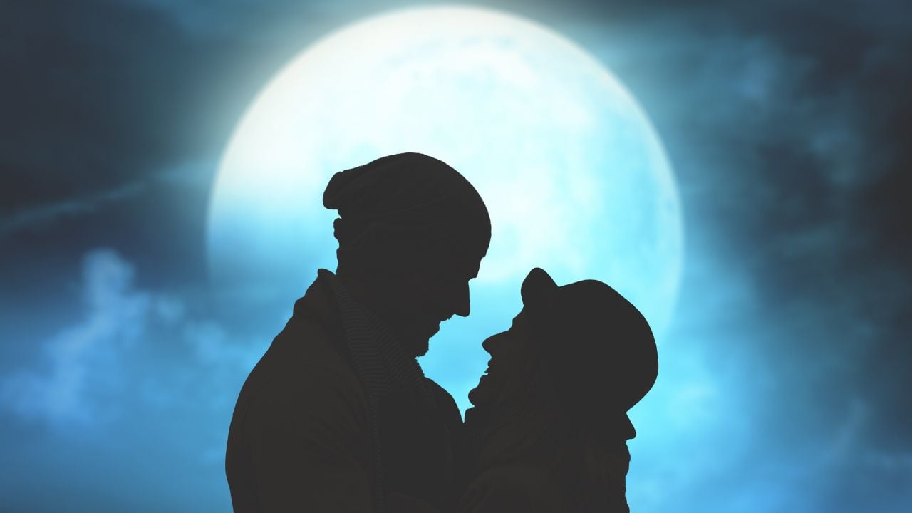 Grâce à la Pleine Lune de décembre 2025, ce signe va filer le parfait amour jusqu'en 2026