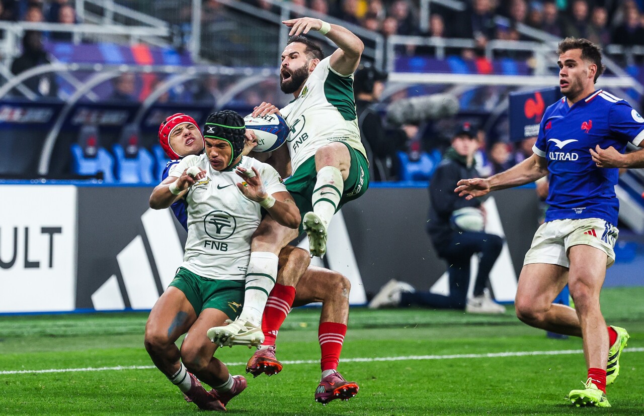 Pétard Mouillé Squad et peinture Leroy Merlin : L'oeil d'Ovale Masqué sur France