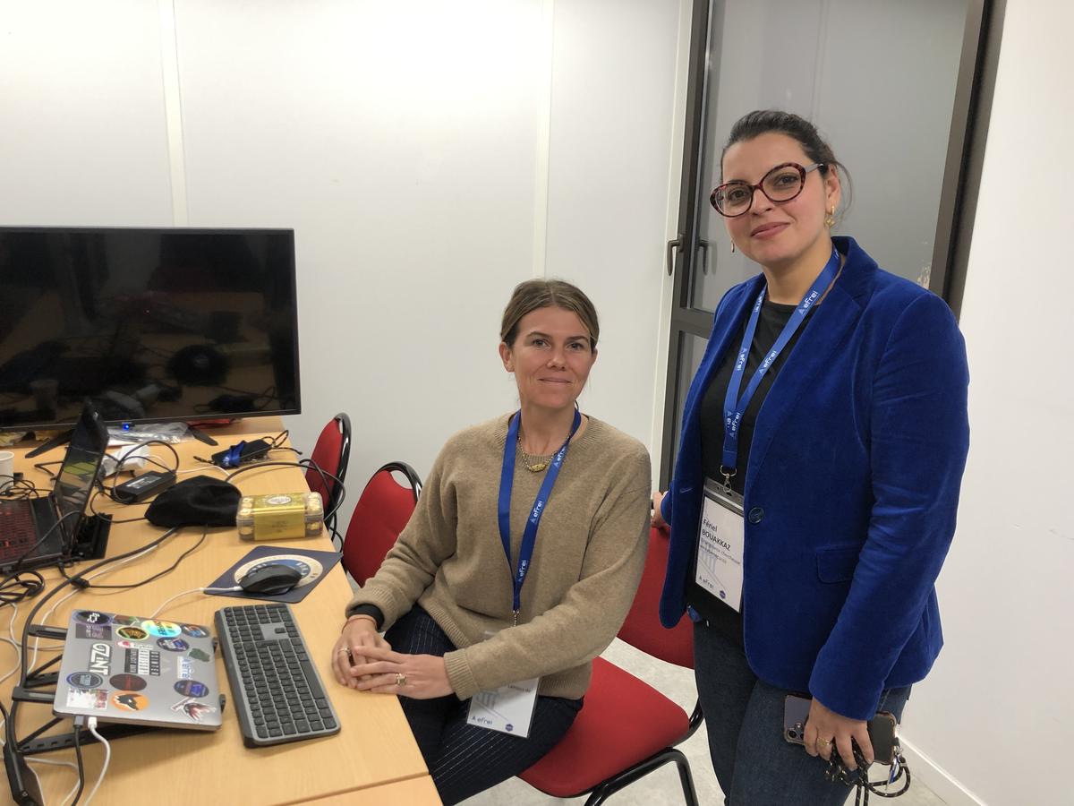 Gala Leibar, directrice du campus Efrei à Bordeaux, et Fériel Bouakkaz, enseignante et chercheuse en cybersécurité.