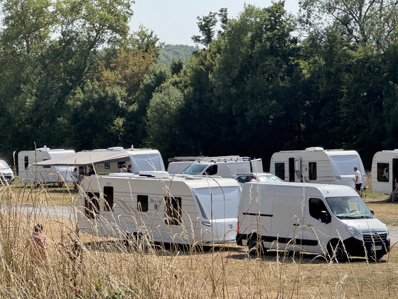 Près de Toulouse. Un groupe de gens du voyage délogé, il se réinstalle à quelques kilomètres
