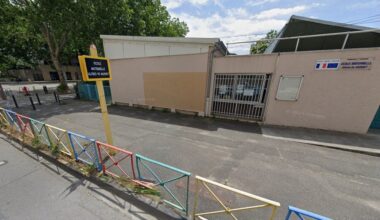 des affiches racistes retrouvées près d'une école à Toulouse