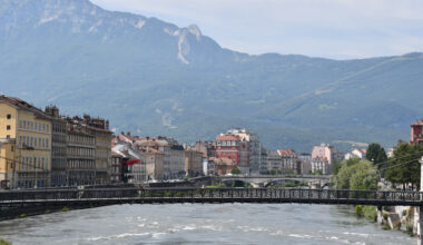 le collectif “Réconcilier Grenoble” demande la réquisition des logements sociaux vides