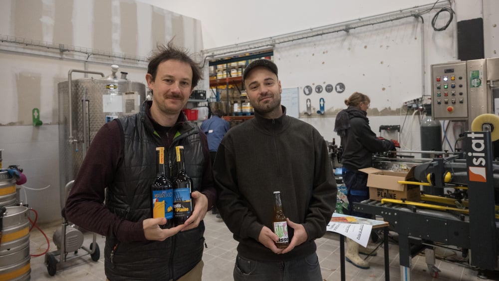 trois producteurs artisanaux de boissons font cause et coopérative communes
