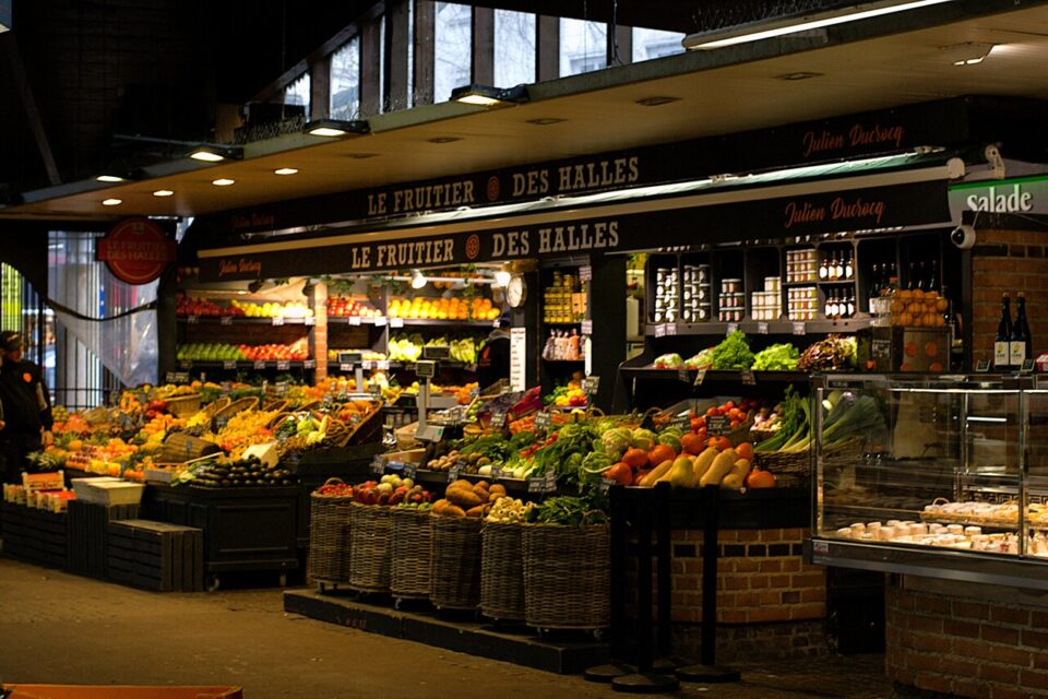Dans les hallettes du Vieux-Marché. 