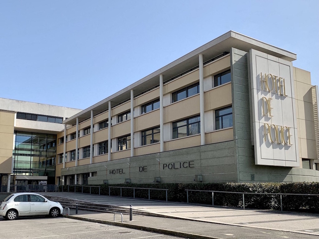 l'enquête sur la découverte d'une clé USB rebondit à Montpellier