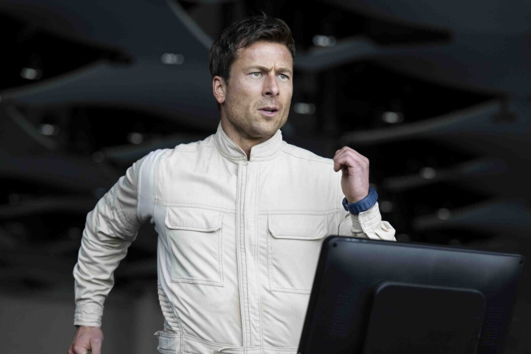 Running Man Glen Powell