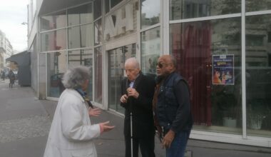 ces résidents aveugles et malvoyants veulent "garder leur maison" à Paris