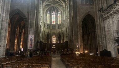 Trois mineurs interpellés après avoir crié “Allah Akbar” dans la cathédrale Saint-André de Bordeaux