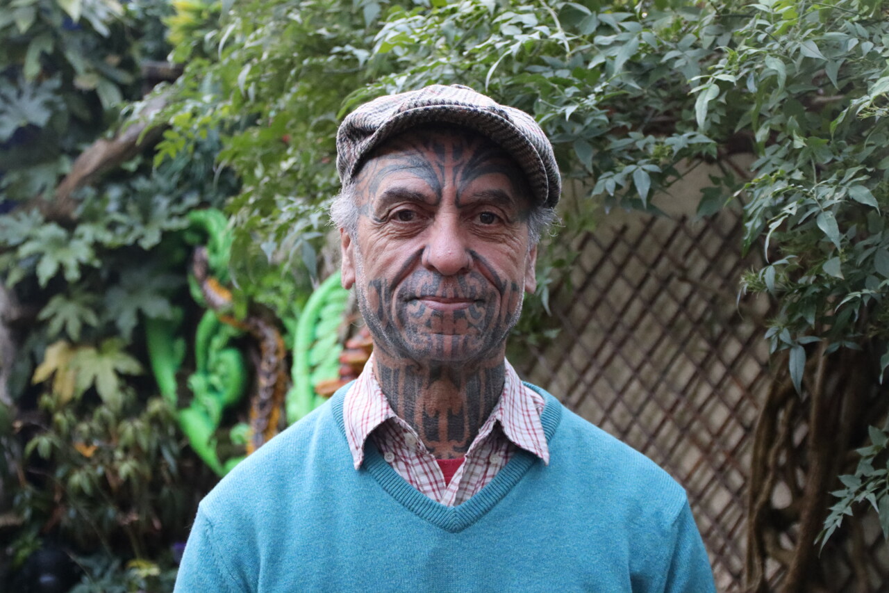 George Nuku fait du plastique « la chose la plus belle du monde »