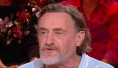 Jean-Paul Rouve a failli ne jamais voir le jour : ses confidences sur son accouchement où il est passé proche de la mort