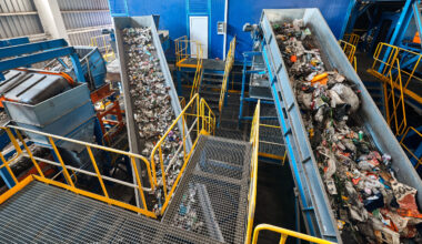 © Shutterstock - Les Franciliens ont trié 47,5 kg de déchets en 2024. Si le plastique progresse, le verre reste à la traîne. Collectivités et innovations tentent d’inverser la tendance.