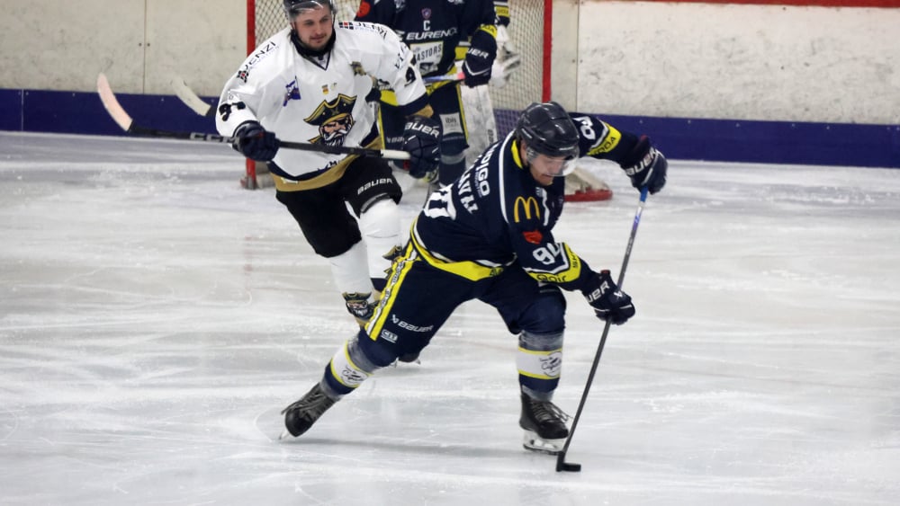 sur-glace - Division 3 : un Avignon puissance 4 à Toulon ?