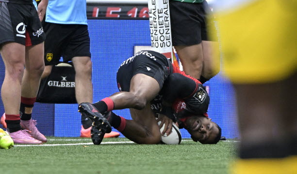 Jiuta Wainiqolo. Photo Maxime Jegat