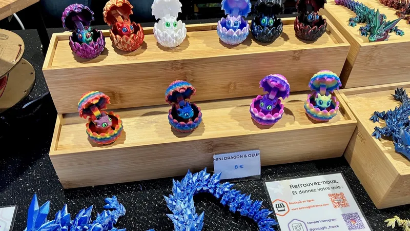 Dragons et autres bestioles crées en 3D à partir d'amidon de maïs.